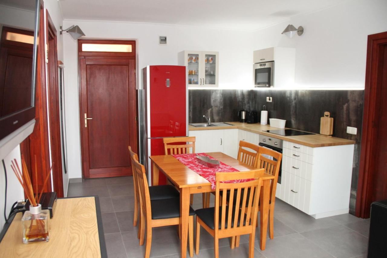 Simon Vendeghaz Balatongyoeroek Apartment Exterior photo